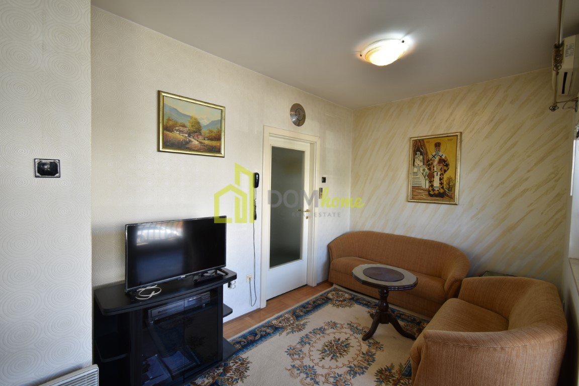 Jednosoban stan 43m2, Preko Morače